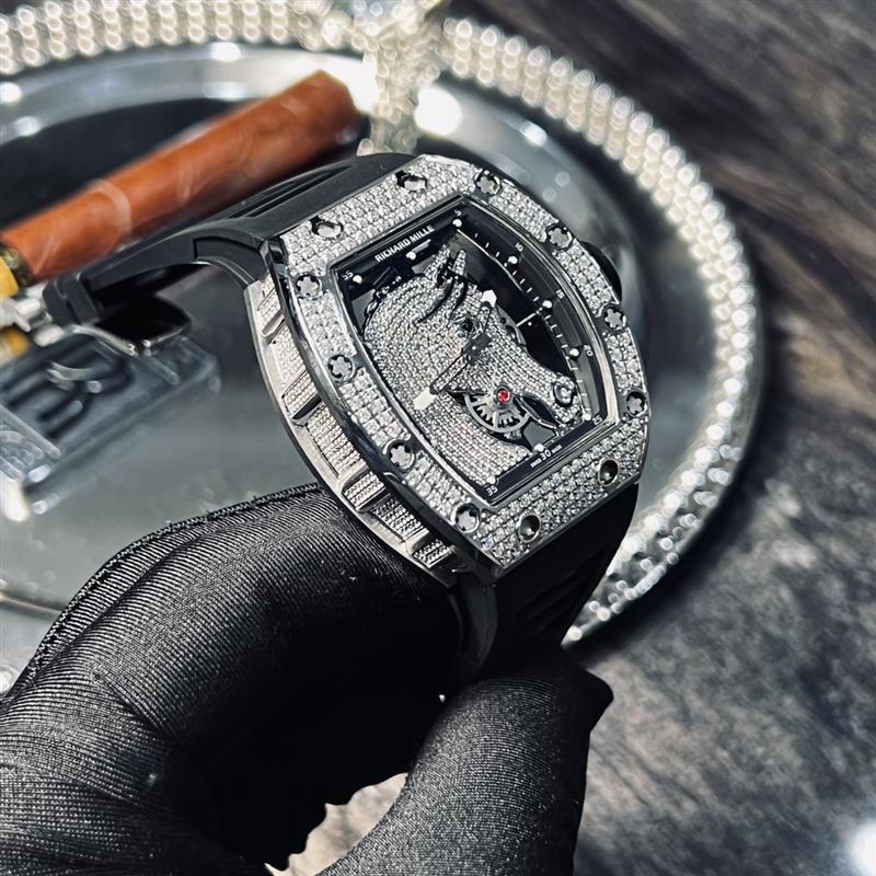 202457162355413 1800